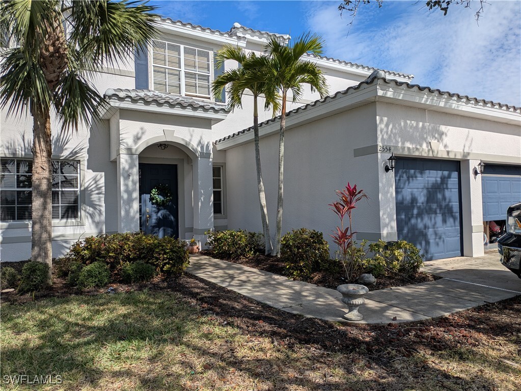 Foto principal - 2554 Sawgrass Lake Ct