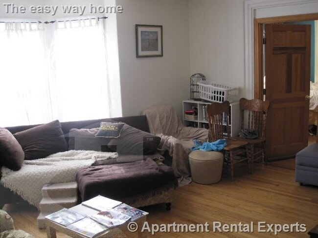 Building Photo - 5 Appleton St