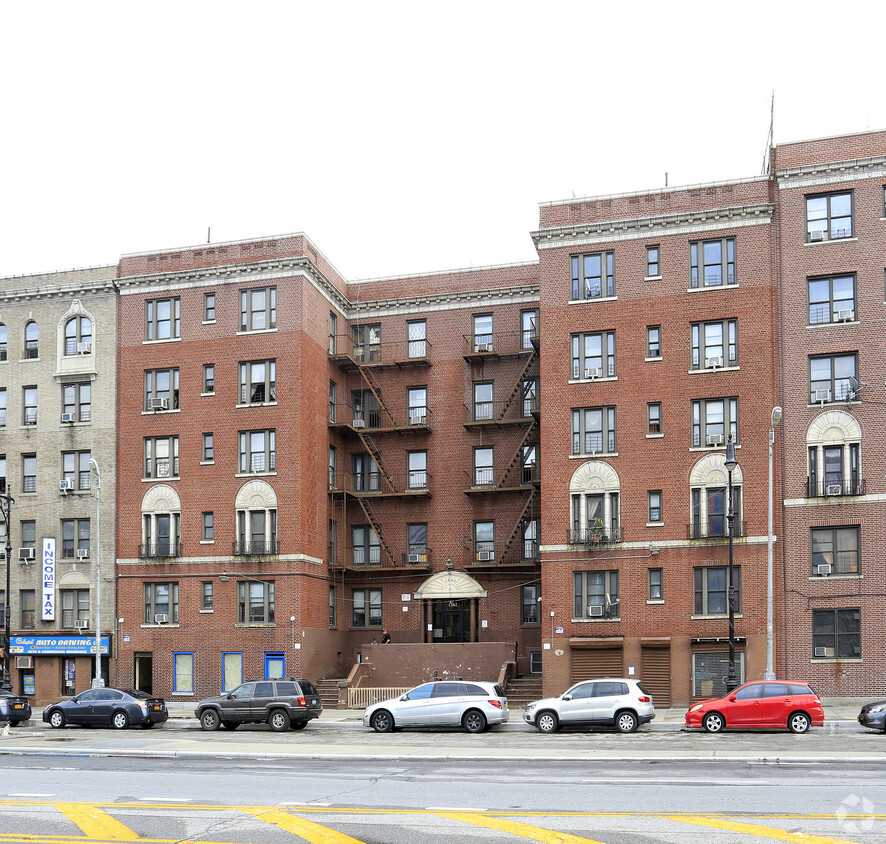 Grand Concourse Apartments