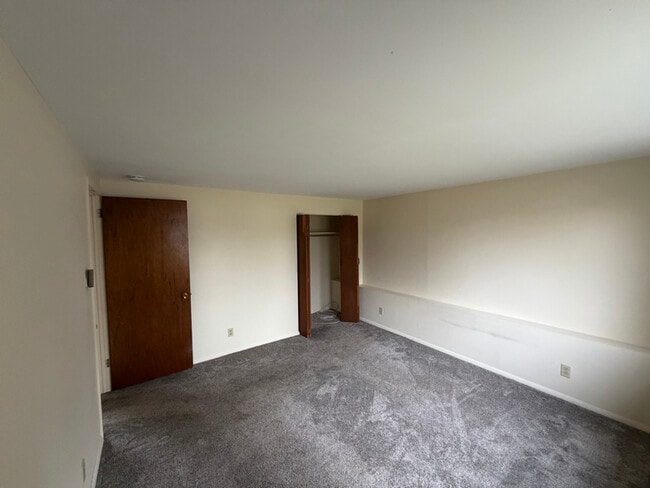 Building Photo - 114 North St