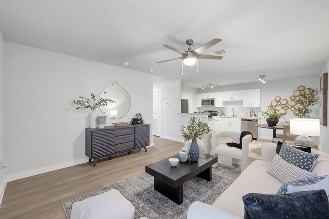 Foto del edificio - 3450 Barker Cypress Rd