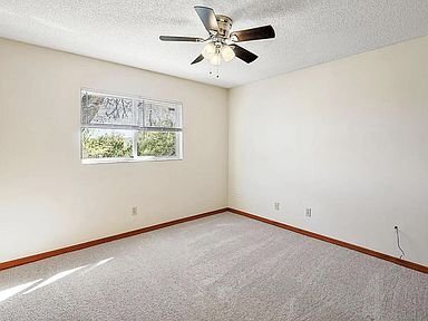 Foto del edificio - 209 Grassy Lake Rd