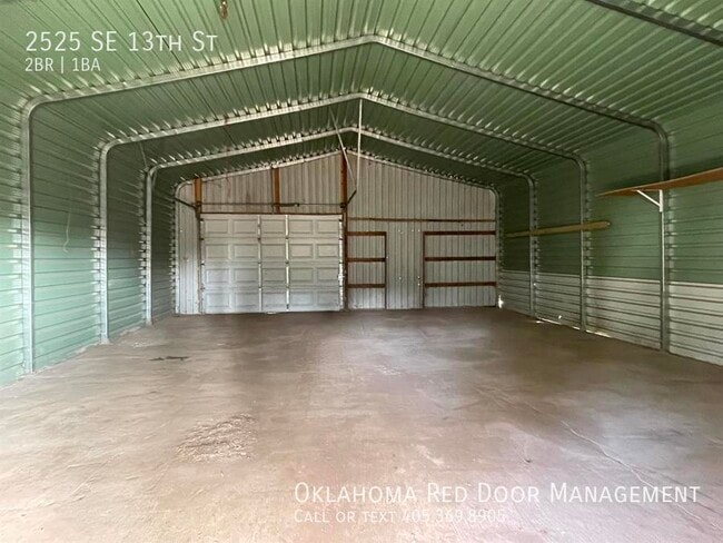Foto del edificio - 2525 SE 13th St