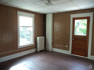 Building Photo - 426 S Atherton St