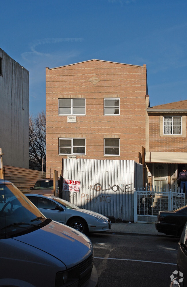 Building Photo - 941 Lafayette Ave