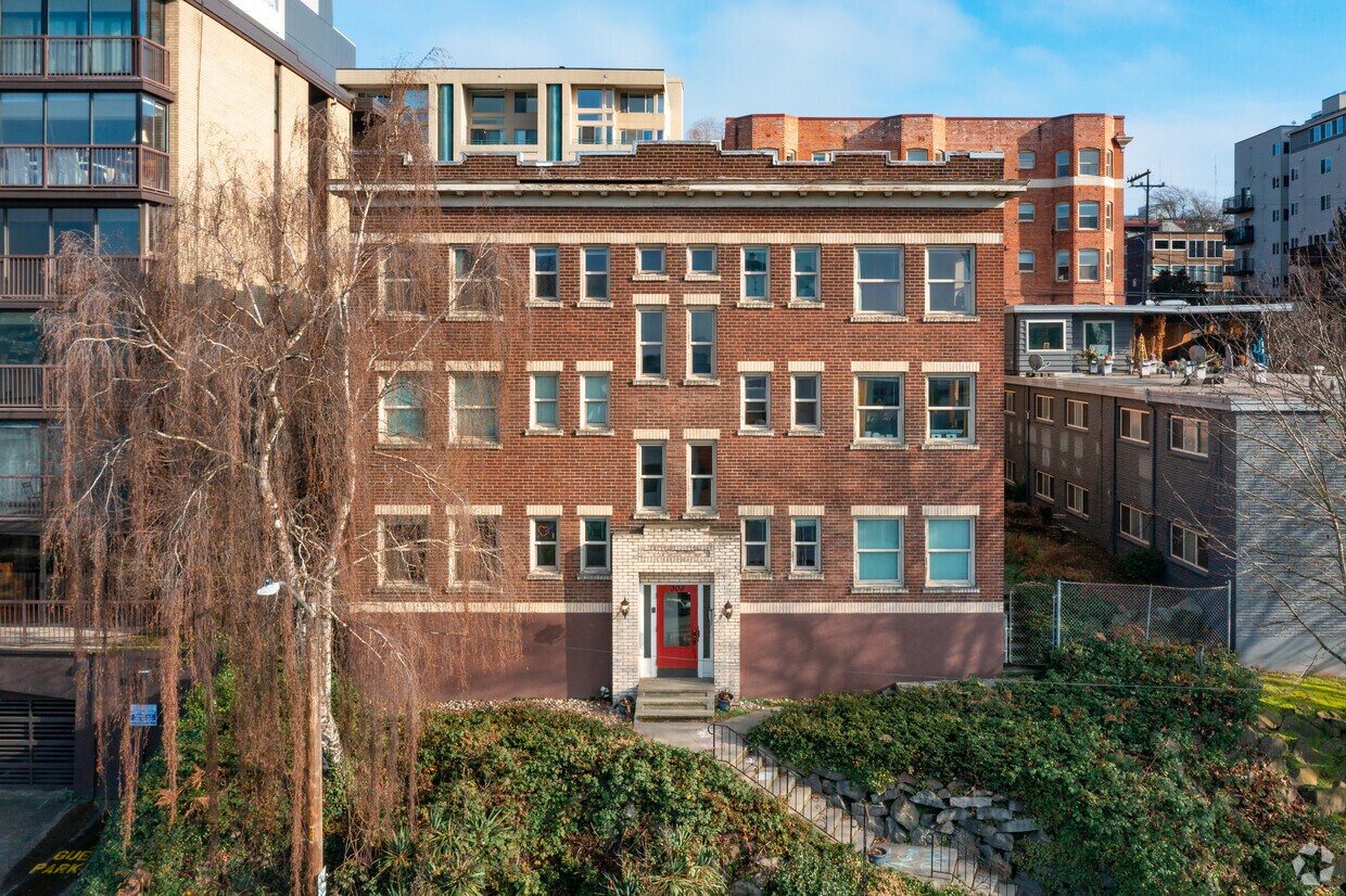 Building Photo - Nordic Veda