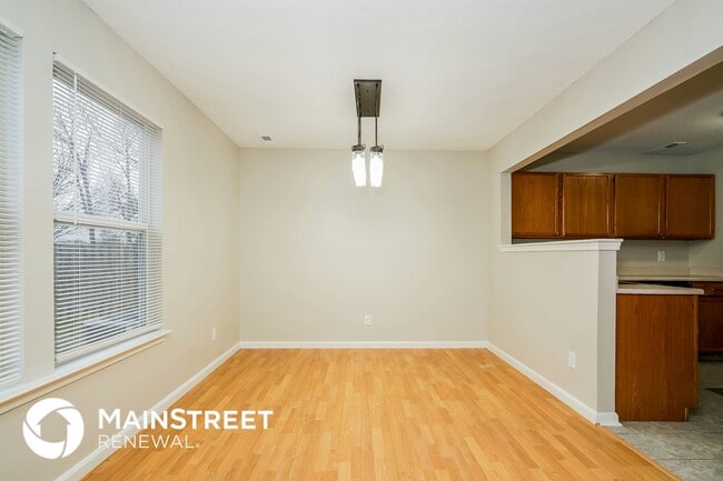 Building Photo - 1146 Freemont Ln