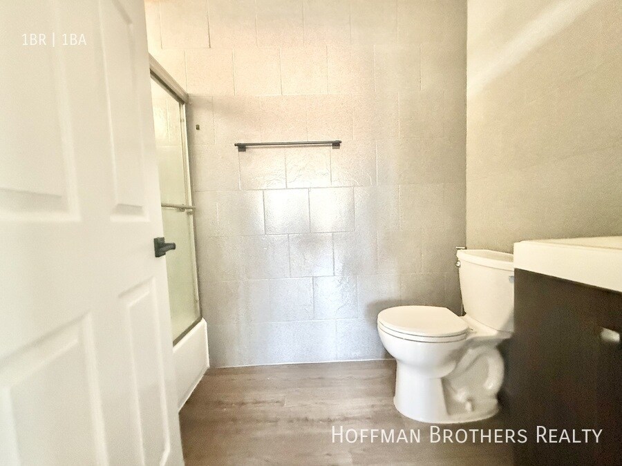 Foto del edificio - 753 Cerritos Ave