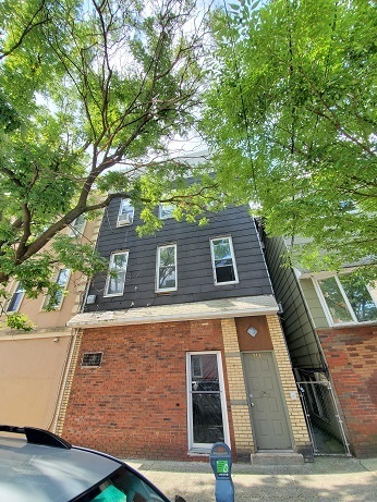 Primary Photo - 111 Bowers St