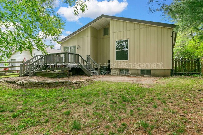 Foto del edificio - 2455 Buttonwood Ct