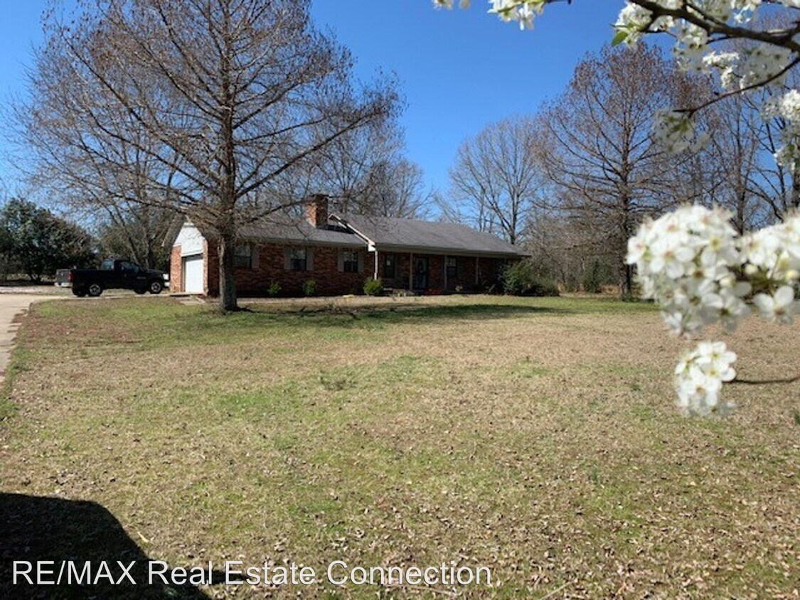 Primary Photo - 3 br, 2 bath House - 2782 Dogwood