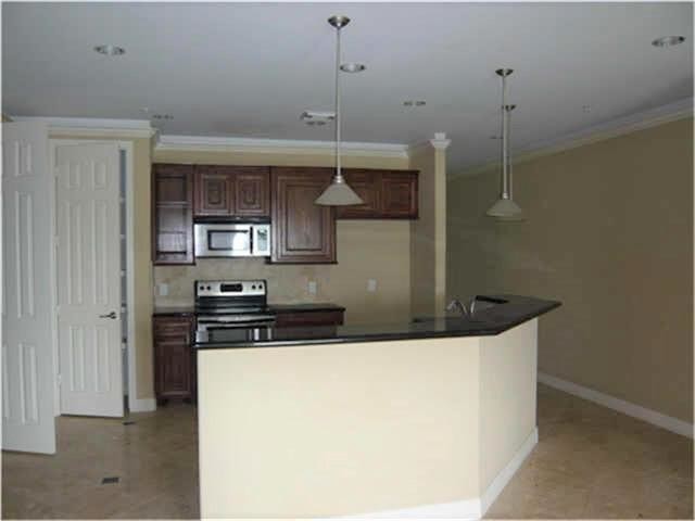 Building Photo - 7039 Kingston Cove Ln