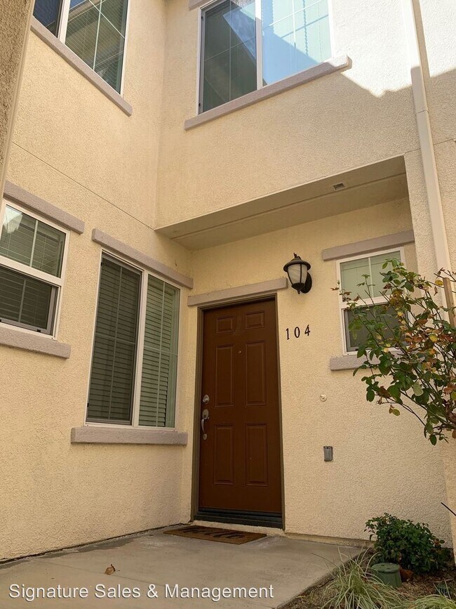 Foto del edificio - 15415 Park Point Ave
