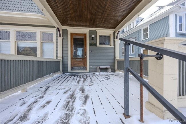 Foto del edificio - 507 W Delavan Ave