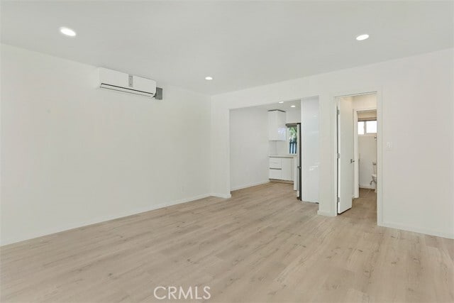 Foto principal - 11918 Hart St