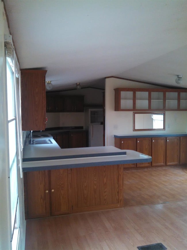 Foto del edificio - 48 Willowbrook Ct