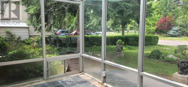 Building Photo - 50 Larkfield Dr