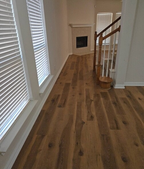 Photo - 440 Bentson Dr House