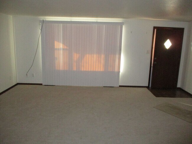 Foto del edificio - 3422 N Sheridan Ave