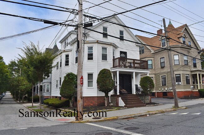 Foto del edificio - 302 Hope St