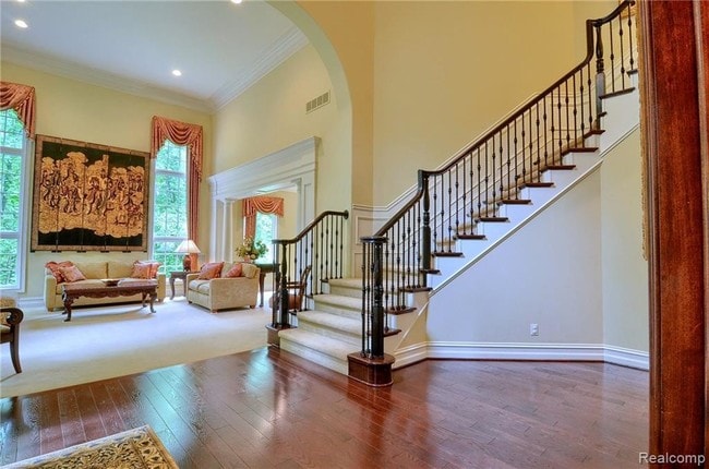 Building Photo - 1881 Heron Ridge Dr