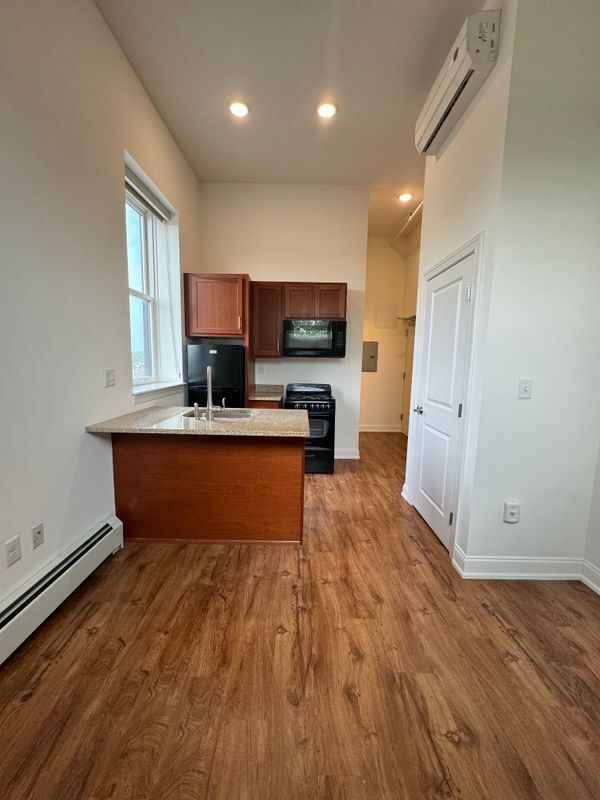 Foto del edificio - 591 Terrace Blvd