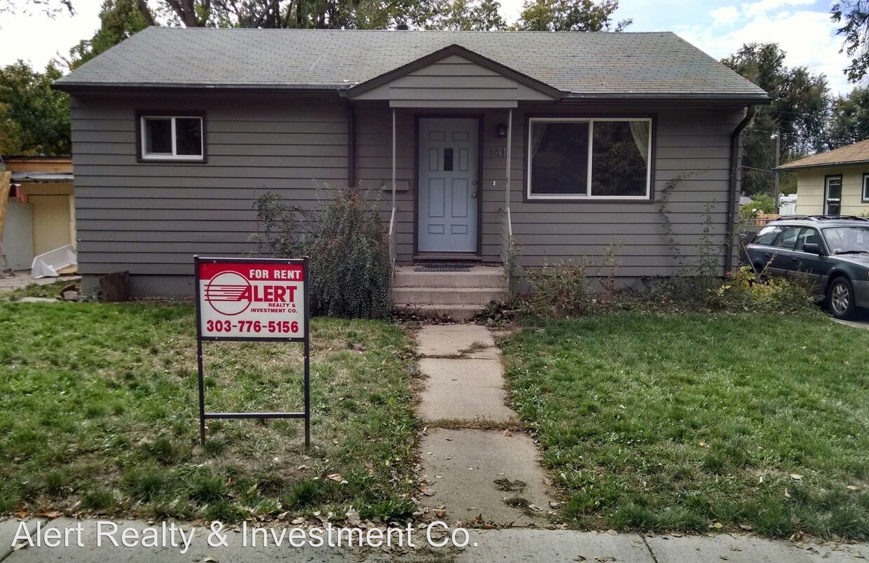 Primary Photo - 3 br, 2 bath House - 141 E. 5th Ave.