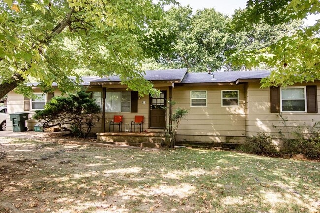 Photo - Great Location House