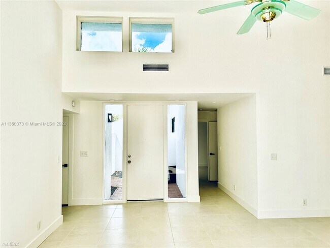 Building Photo - 3 br, 2 bath House - 8541 Franjo Rd