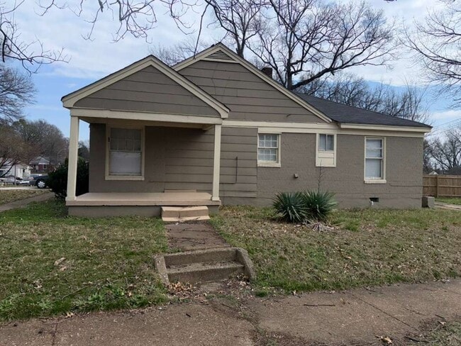 Building Photo - 2283 Poe Ave