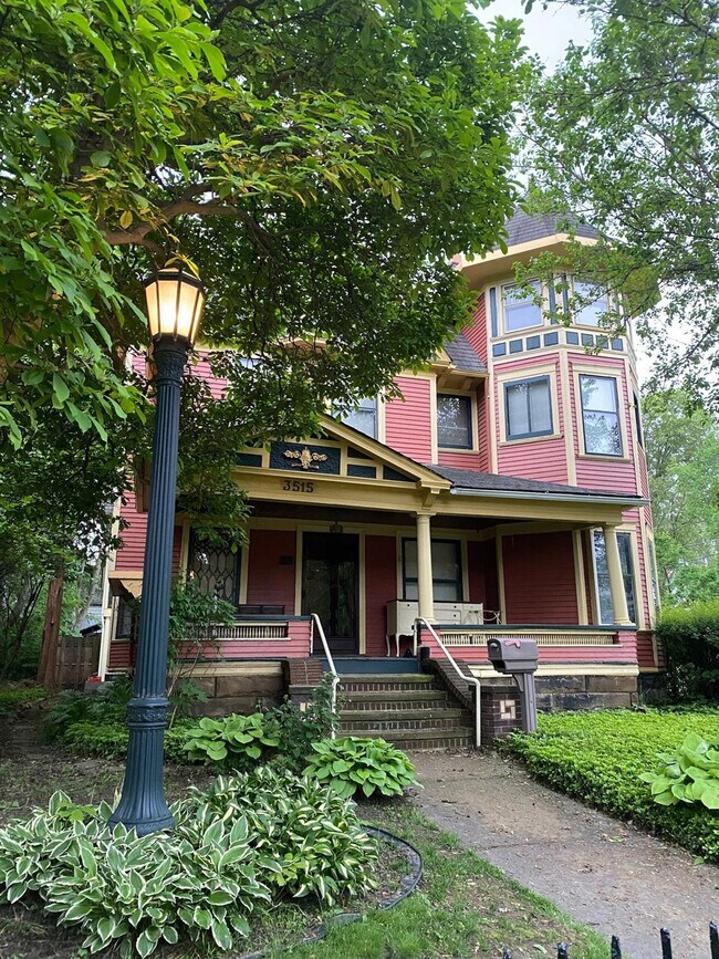 Foto del edificio - 3515 Archwood Ave