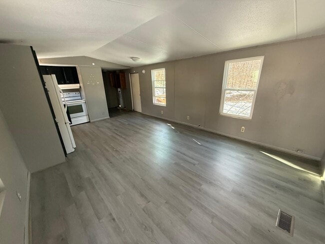 Building Photo - 719 Barren Hollow Rd