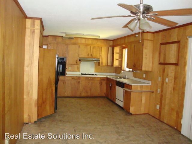 Foto del edificio - 2205 Oakhurst Dr