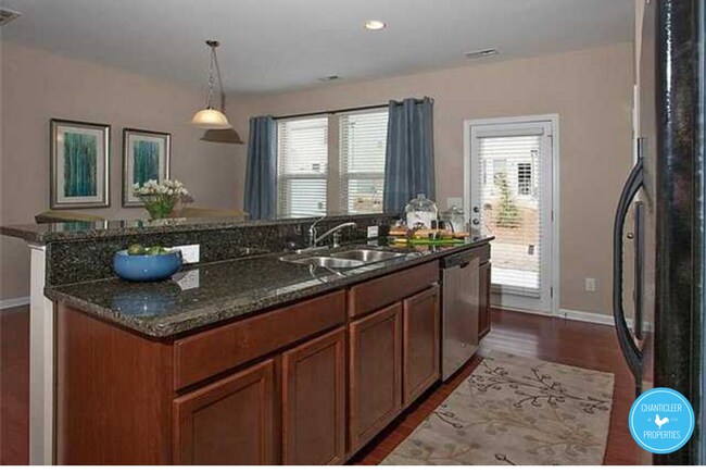 Foto del edificio - 2147 Sunny Cove Dr