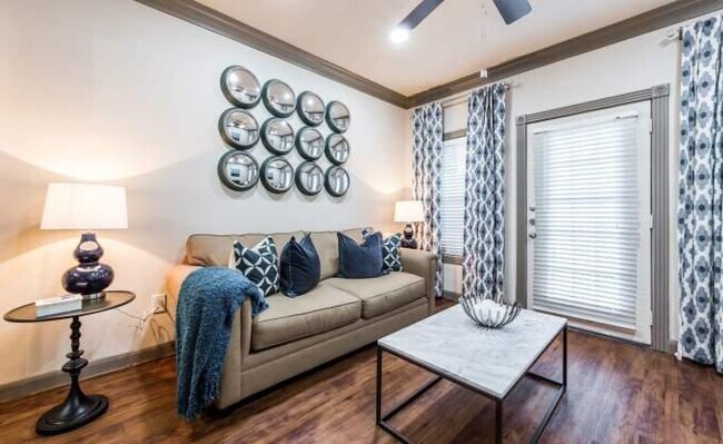 Foto del edificio - 1 bedroom in Houston TX 77057