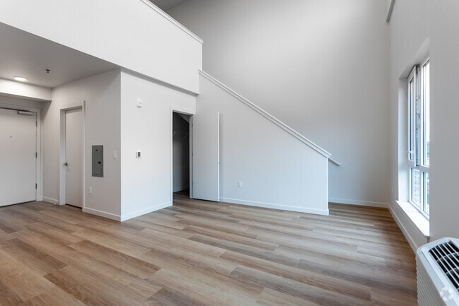 Studio with Loft - 670SF - Navalia