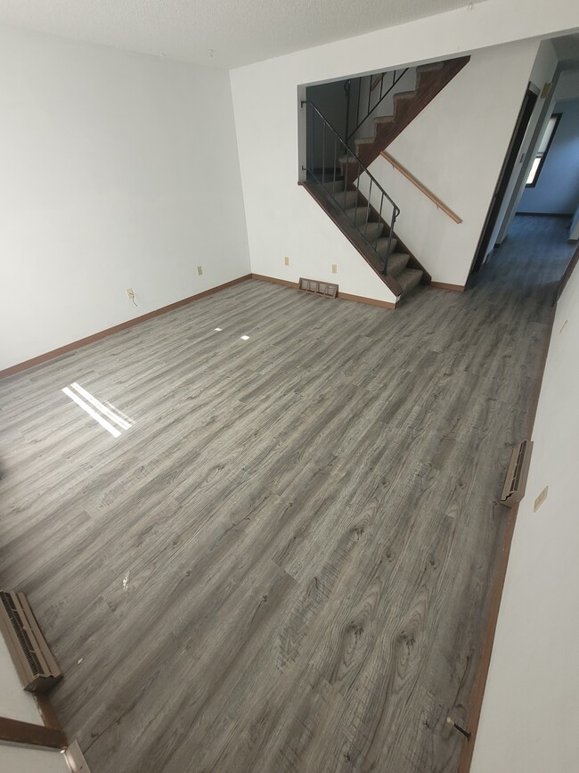 Building Photo - 4226 Spruce Hills Dr