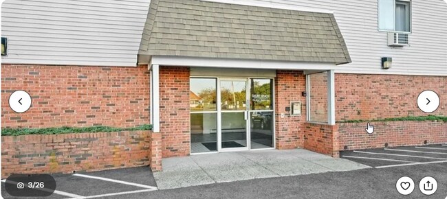 Foto del edificio - 115 Short Beach Rd
