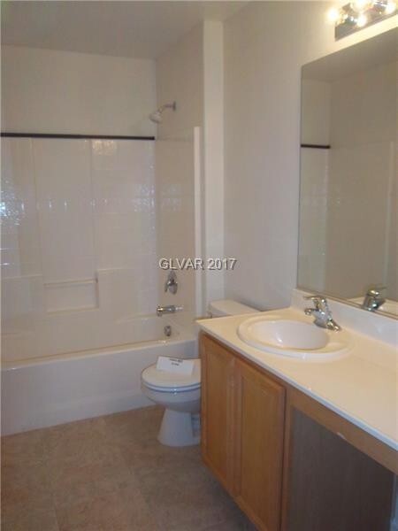 Foto del edificio - 3761 Hollycroft Dr