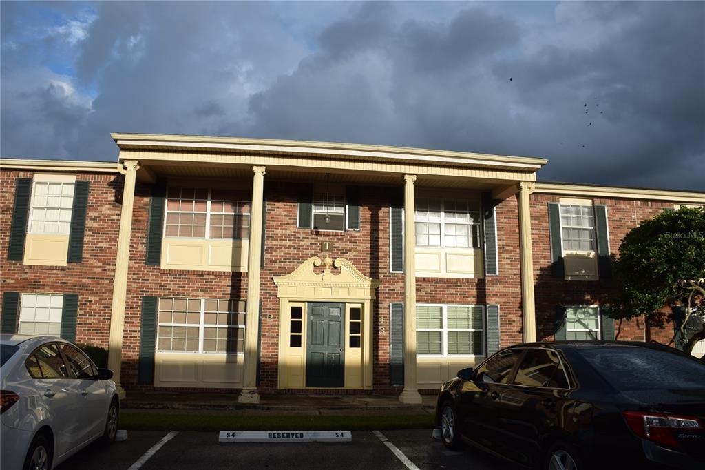 Foto principal - 1920 E Edgewood Dr