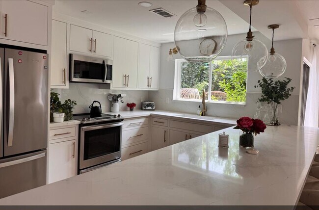 Foto del edificio - 1914 Augusta Dr