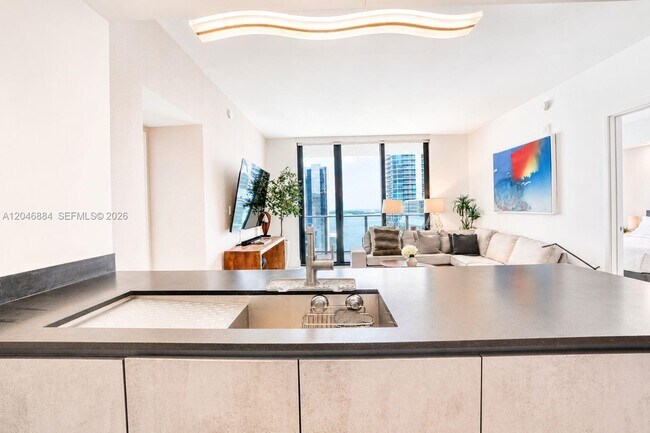 Foto del edificio - 1010 Brickell Ave