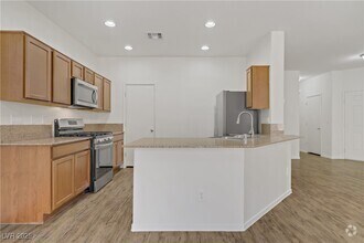 Building Photo - 9535 Stills Way