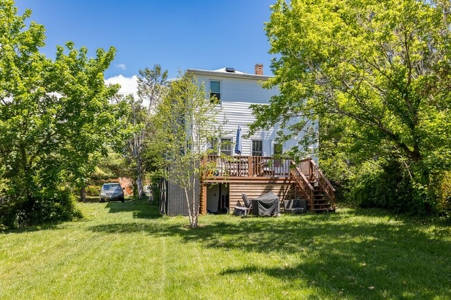 Building Photo - Single Family Home for Rent