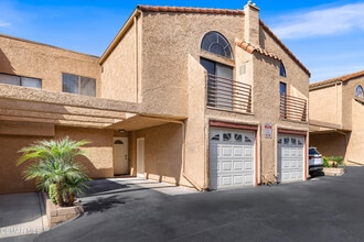 Building Photo - 5291 Colodny Dr