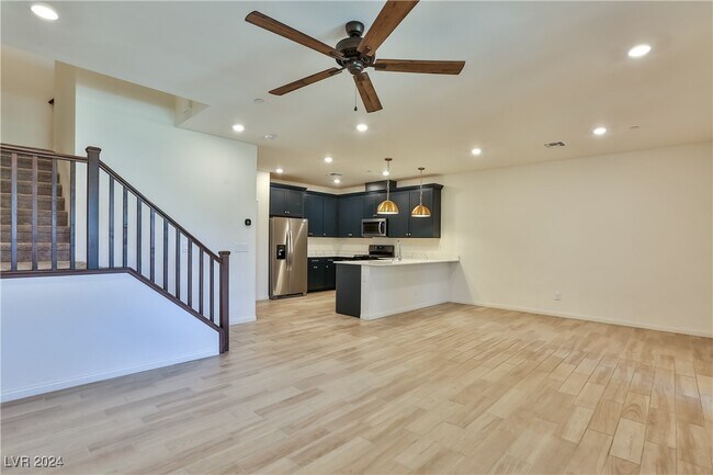 Building Photo - 3570 Credere Ln