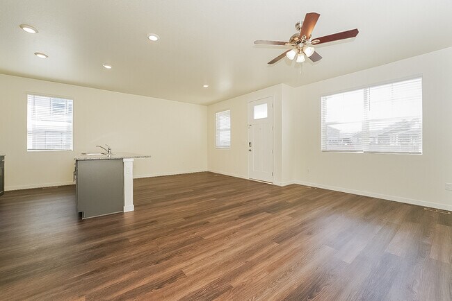 Foto del edificio - 13405 Oneida Ln