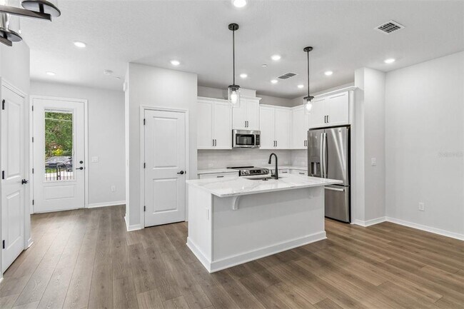 Foto del edificio - 4357 Roush Ave
