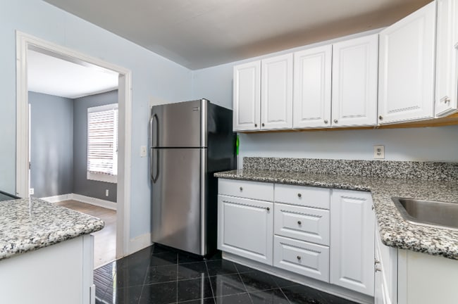 Photo - 120 NE 1st Ave Apartment