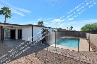 Building Photo - 2970 W Lena Way